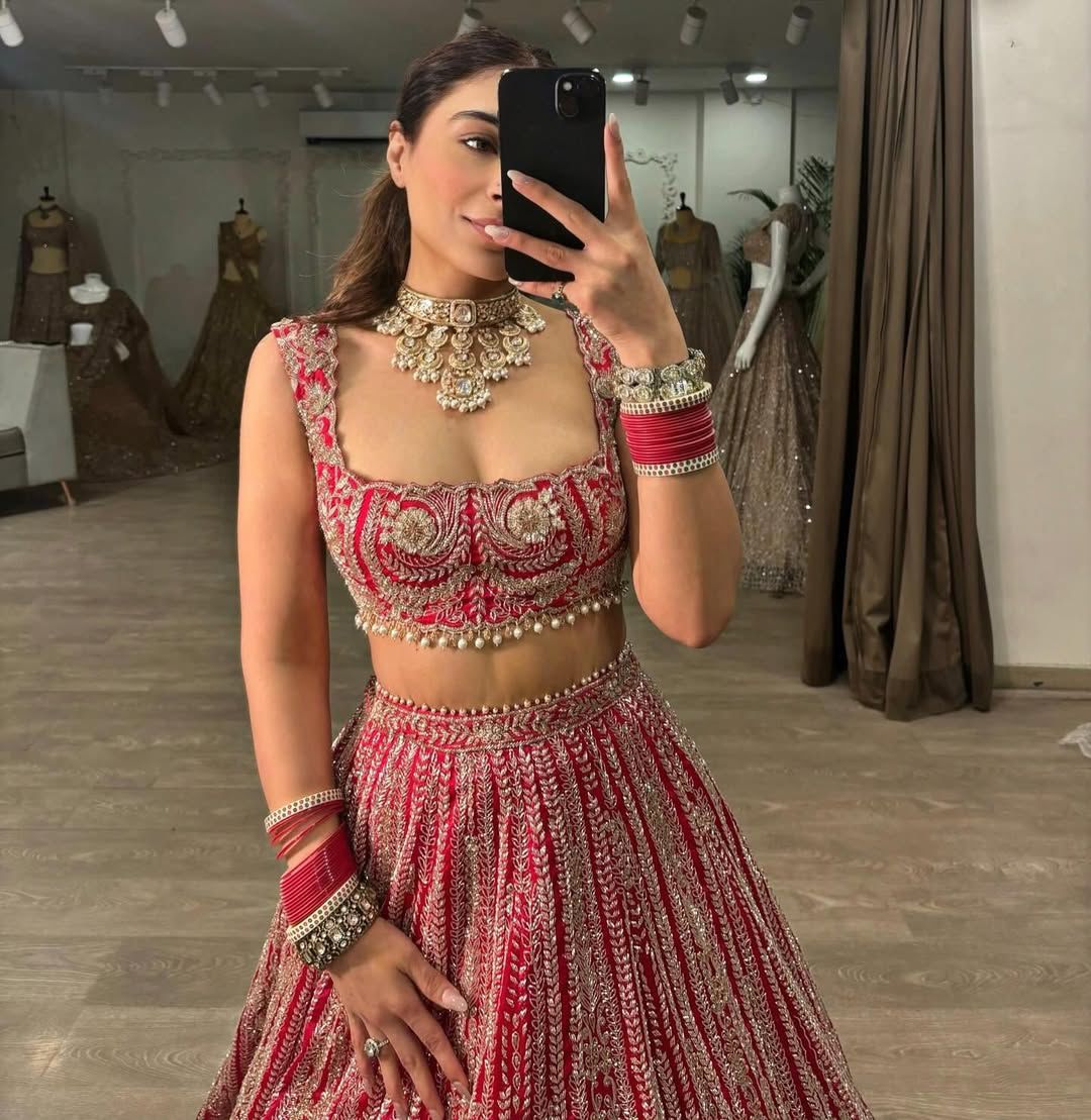 π Presenting Our Most Beautiful Latest Designer Lehenga Collection π